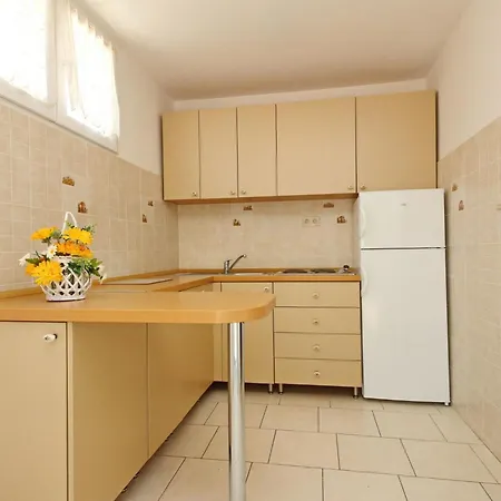 Radosna By Interhome Šilo