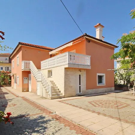 Radosna By Interhome Apartmán