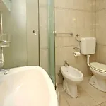 Radosna By Interhome דירה שילו